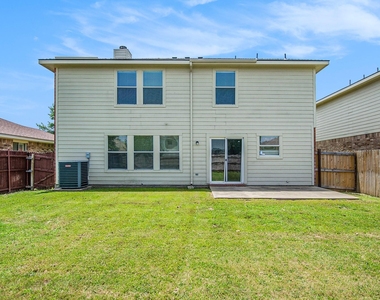 4225 Silverwood Trail - Photo Thumbnail 23