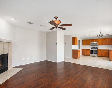 4225 Silverwood Trail - Photo Thumbnail 3