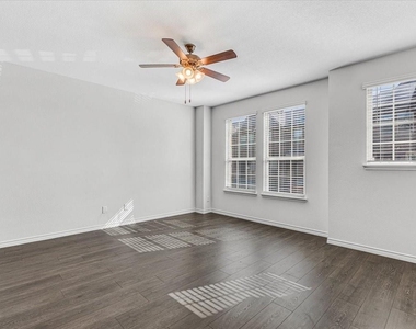 2169 Steer Creek Place - Photo Thumbnail 8