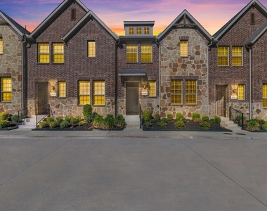 2169 Steer Creek Place - Photo Thumbnail 2