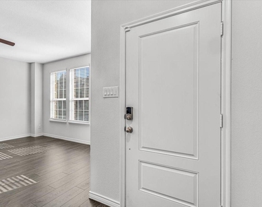 2169 Steer Creek Place - Photo Thumbnail 6