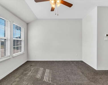 2169 Steer Creek Place - Photo Thumbnail 33