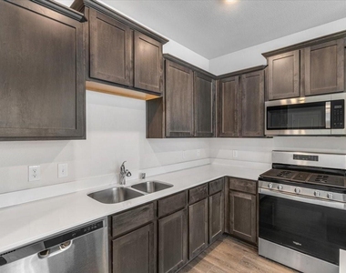 2169 Steer Creek Place - Photo Thumbnail 13