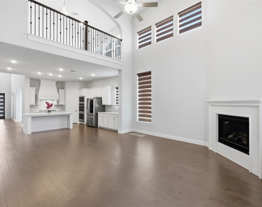 2101 Hebert Court - Photo Thumbnail 8
