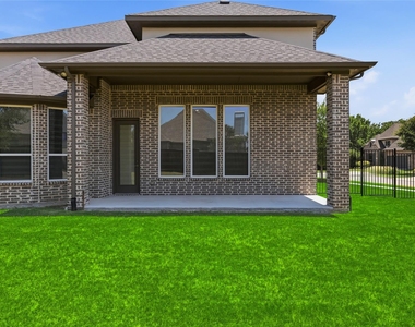 2101 Hebert Court - Photo Thumbnail 32