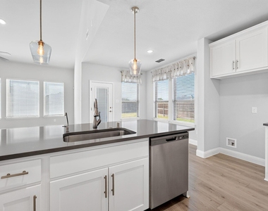 125 Joshua Tree Court - Photo Thumbnail 1