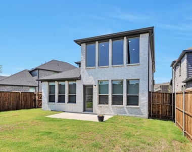 4703 Whitehill - Photo Thumbnail 23