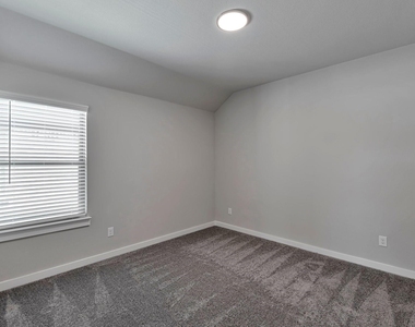 4703 Whitehill - Photo Thumbnail 16