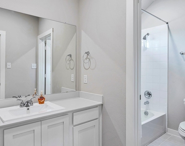 4703 Whitehill - Photo Thumbnail 20