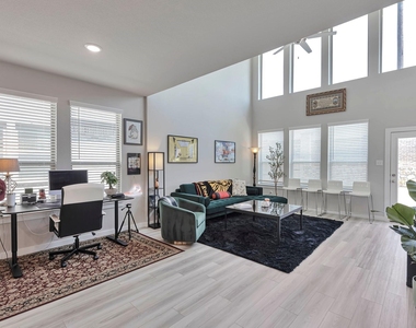 4703 Whitehill - Photo Thumbnail 6