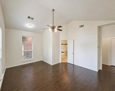 9518 Prestmont Place - Photo Thumbnail 27