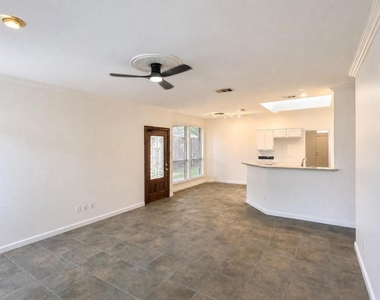 9518 Prestmont Place - Photo Thumbnail 11