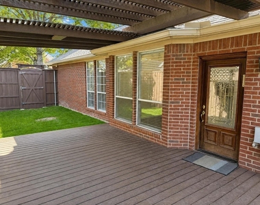 9518 Prestmont Place - Photo Thumbnail 30