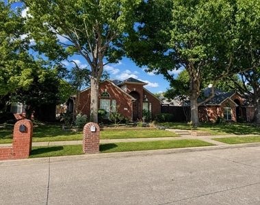 9518 Prestmont Place - Photo Thumbnail 1