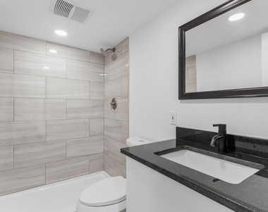 321 Crescent Drive - Photo Thumbnail 23