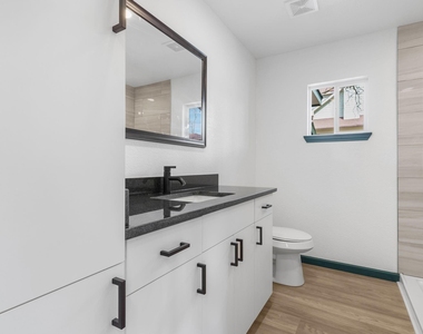 321 Crescent Drive - Photo Thumbnail 25