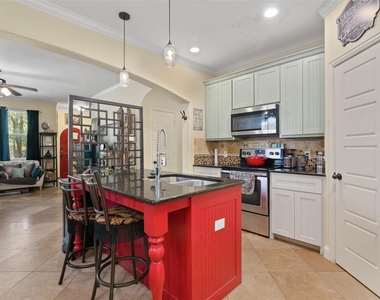 2220 Burning Tree Lane - Photo Thumbnail 5