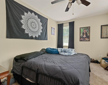 2220 Burning Tree Lane - Photo Thumbnail 9