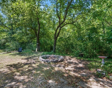 2220 Burning Tree Lane - Photo Thumbnail 17