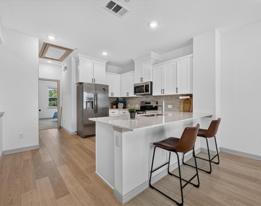 5360 Springlake Parkway - Photo Thumbnail 16