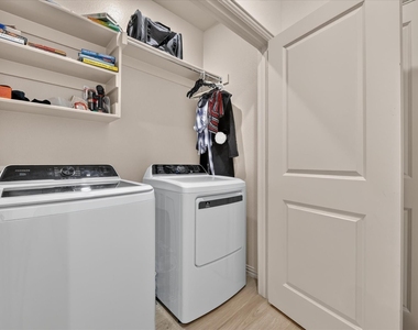 5360 Springlake Parkway - Photo Thumbnail 20