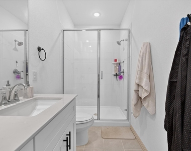 5360 Springlake Parkway - Photo Thumbnail 10