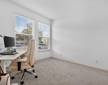 5360 Springlake Parkway - Photo Thumbnail 6