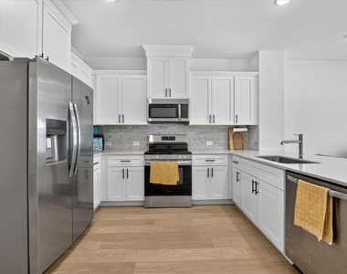 5360 Springlake Parkway - Photo Thumbnail 15