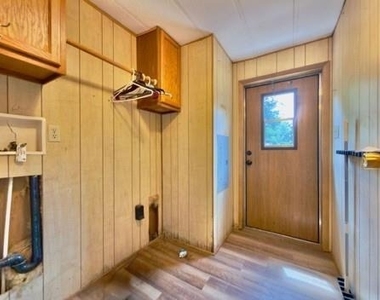 205 W Long Street - Photo Thumbnail 12