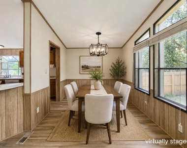 205 W Long Street - Photo Thumbnail 4
