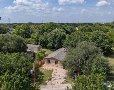 205 W Long Street - Photo Thumbnail 19
