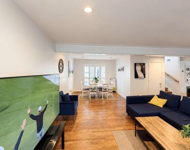 4122 Travis Street - Photo Thumbnail 19