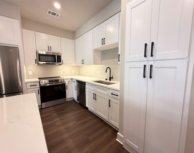 3255 Carlisle Street - Photo Thumbnail 1