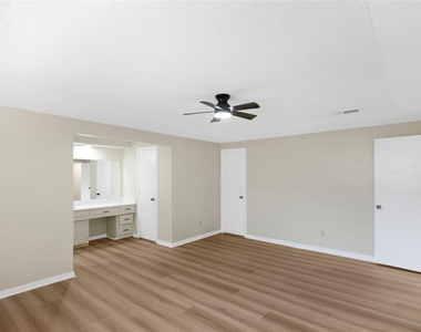 742 Ridge Crest Drive - Photo Thumbnail 7
