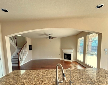 10637 Bolivar Drive - Photo Thumbnail 10