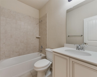 5610 Stockport Drive - Photo Thumbnail 22