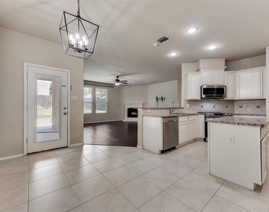 5610 Stockport Drive - Photo Thumbnail 13