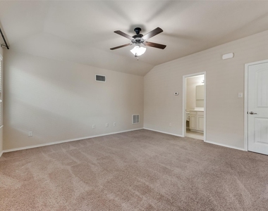 5610 Stockport Drive - Photo Thumbnail 17