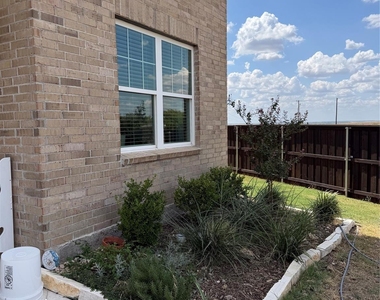 5677 Ladytown Lane - Photo Thumbnail 5