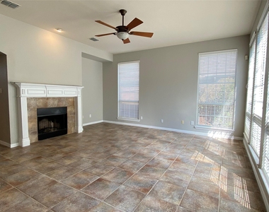 15861 Twin Cove Drive - Photo Thumbnail 3
