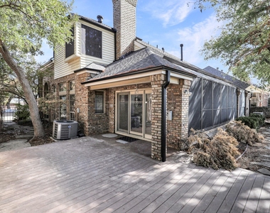 2912 Bluffview Drive - Photo Thumbnail 19