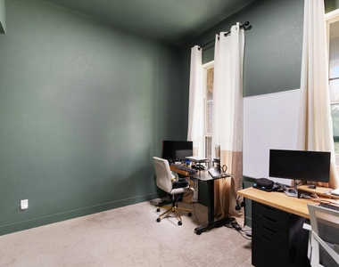 1535 Calcot Lane - Photo Thumbnail 14