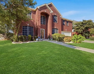 4532 Pebble Stone Drive - Photo Thumbnail 2