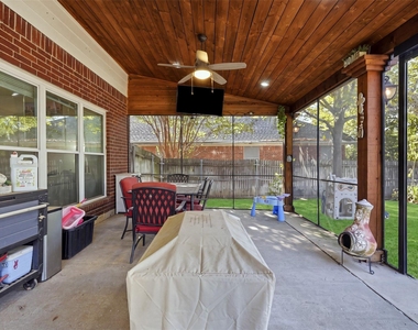 4532 Pebble Stone Drive - Photo Thumbnail 24