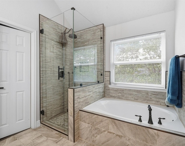 4532 Pebble Stone Drive - Photo Thumbnail 12
