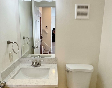 4141 Hyer Street - Photo Thumbnail 6