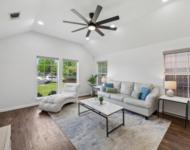 630 W Neely Street - Photo Thumbnail 4