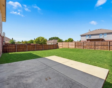 1122 Antoinette Drive - Photo Thumbnail 25