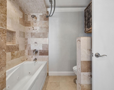 5100 Verde Valley Lane - Photo Thumbnail 16