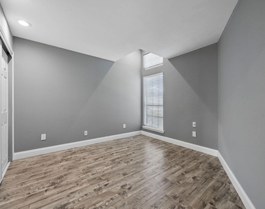 5100 Verde Valley Lane - Photo Thumbnail 12
